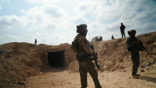 Dans Rafah d&eacute;vast&eacute;e, l'arm&eacute;e isra&eacute;lienne veut employer "tous les moyens" pour ramener les otages