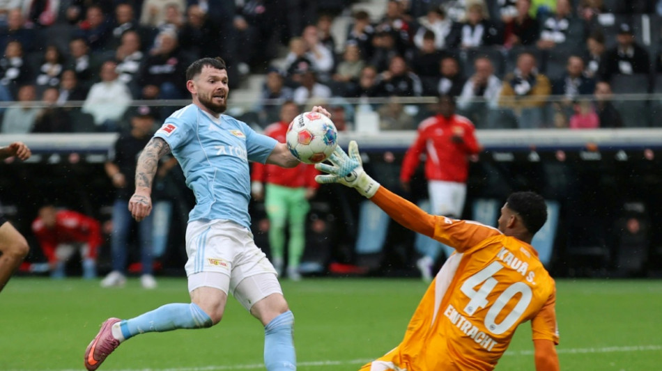 Dreierpack Burke: Frankfurt verliert gegen eiskaltes Union