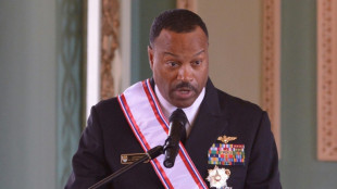 Almirante que lidera for&ccedil;as dos EUA no Caribe anuncia que deixar&aacute; posto