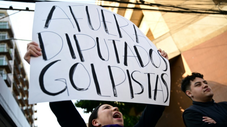Ar&eacute;valo sufre golpe pol&iacute;tico antes de asumir la presidencia de Guatemala