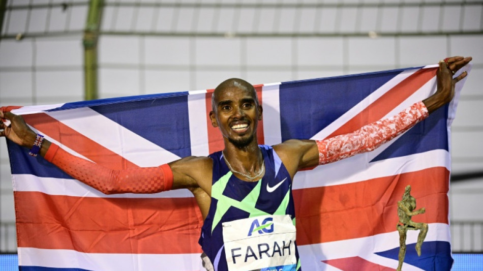 Farah returns to winning ways in London half-marathon
