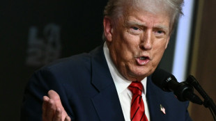 Parceiros dos EUA tentam negociar as &uacute;ltimas tarifas de Trump