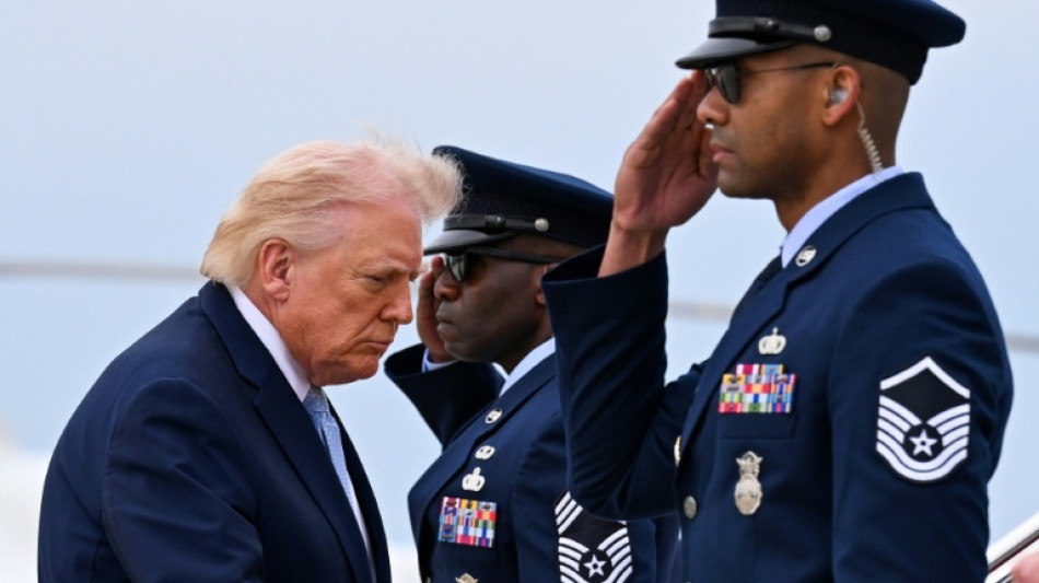  Trump says considering 'winding down' Iran war but rules out ceasefire 