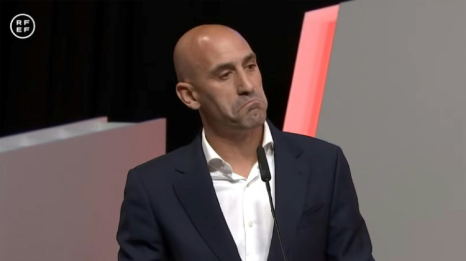 Rubiales, a um passo de ser julgado pelo beijo forçado em Jenni Hermoso
