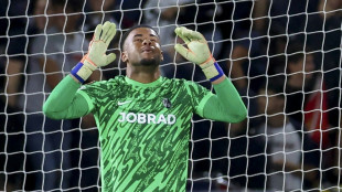 Atubolu patzt, Freiburg rettet Unentschieden