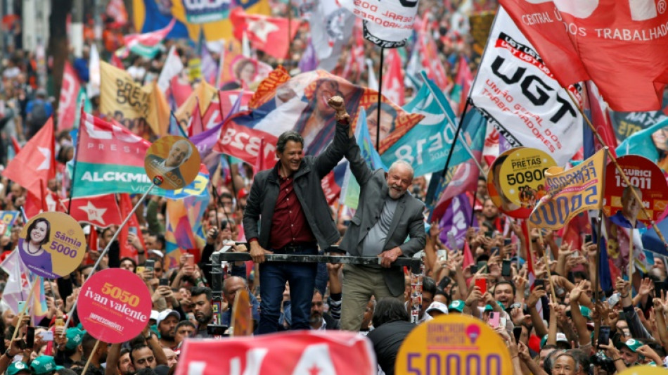 Bolsonaro y Lula se enfrentan en una primera vuelta de alta tensi&oacute;n en Brasil