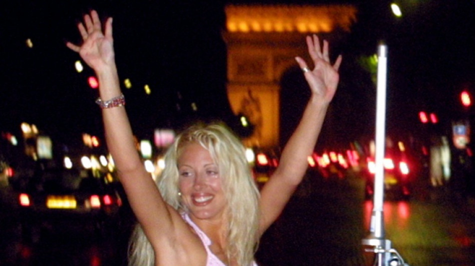 Loana, t&eacute;l&eacute;-r&eacute;alit&eacute; et enfer du d&eacute;cor