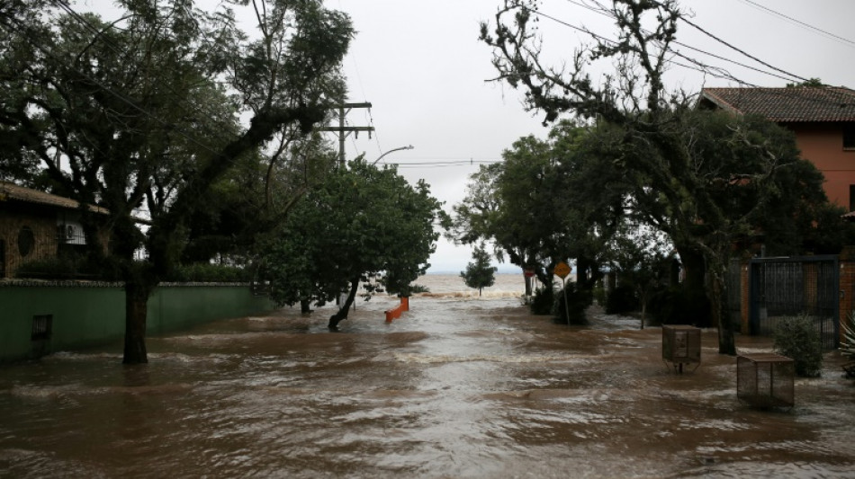 Inondations au Br&eacute;sil: le pr&eacute;sident Lula reporte un voyage au Chili