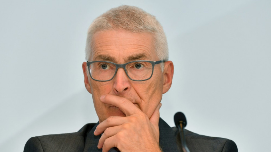 Erneute Bier-Attacke auf Schiri: Fr&ouml;hlich verurteilt Vorfall