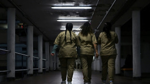 Col&ocirc;mbia liberta 99 mulheres presas por narcotr&aacute;fico