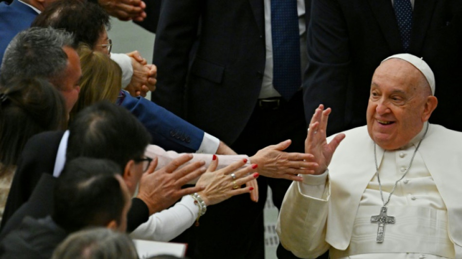 Papst Franziskus er&ouml;ffnet bei Christmette Heiliges Jahr