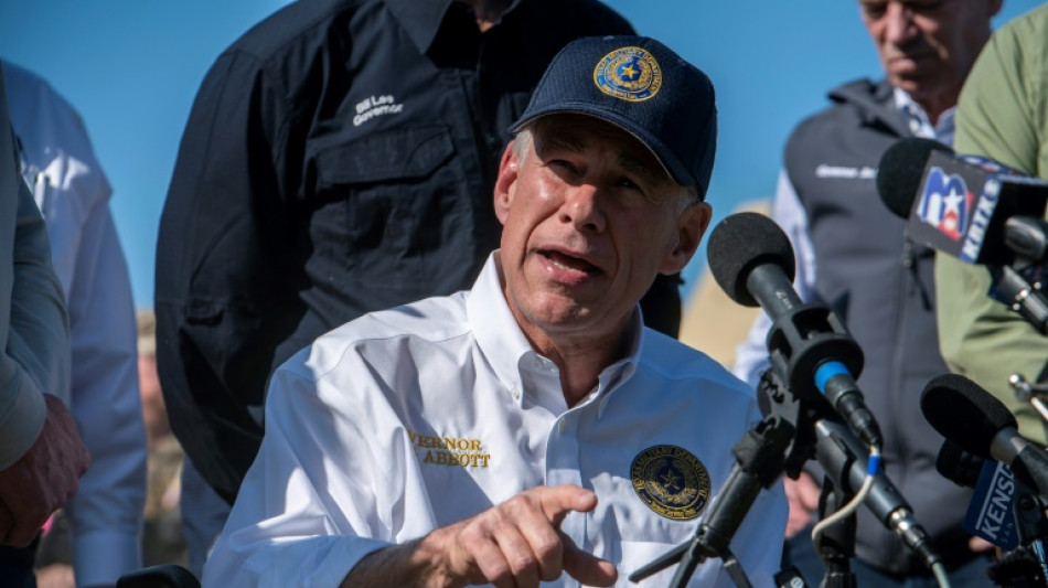 Gobernador de Texas ampliar&aacute; presencia militar en la frontera, desafiando a Biden