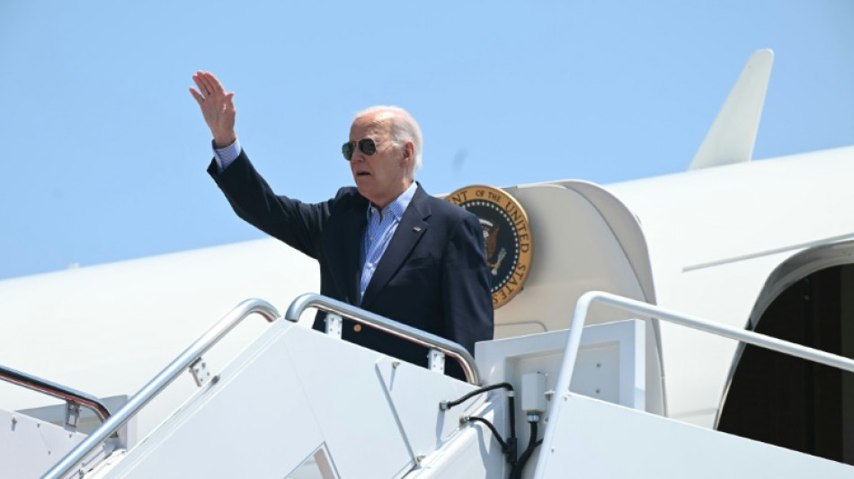 Nouvelle journ&eacute;e cruciale pour la survie politique de Biden