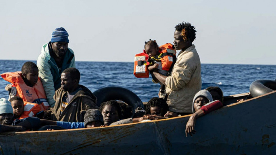 Italia podr&iacute;a autorizar el desembarque de migrantes vulnerables y rechazar a los otros