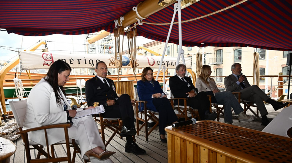 Marina Militare Nastro Rosa Tour, al via il 'Giro d'Italia' a vela