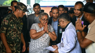 Au N&eacute;pal, la Premi&egrave;re ministre au chevet des victimes des &eacute;meutes, lent retour &agrave; la normale