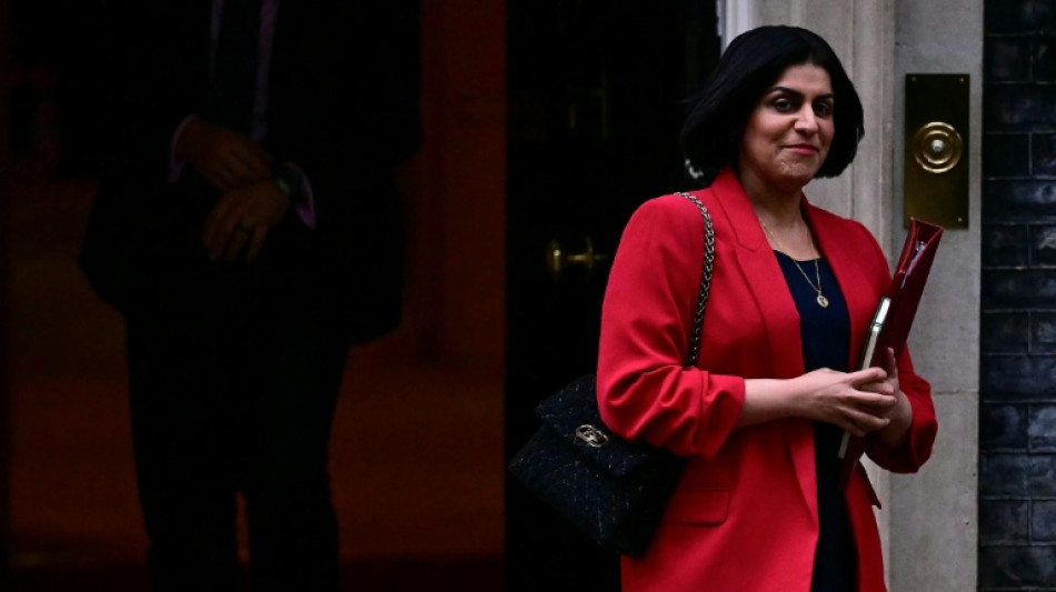  Reino Unido endurece las normas de asilo para desalentar la migraci&oacute;n 