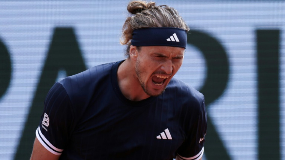  Zverev eases past Mensik to reach second French Open final 