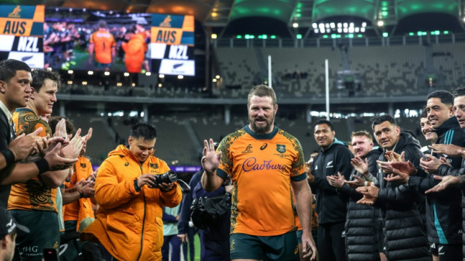  'Retired' Wallaby Slipper, 37, set for shock international comeback 