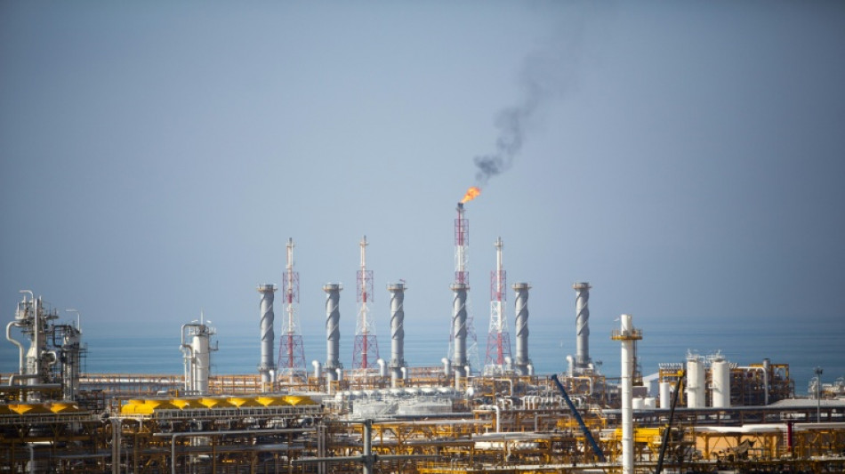  Petr&oacute;leo cai quase 6% ap&oacute;s EUA apresentar plano de paz ao Ir&atilde; 