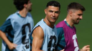 Mondial-2026: Ronaldo entre en piste apr&egrave;s les d&eacute;buts record de Messi et Mbapp&eacute;