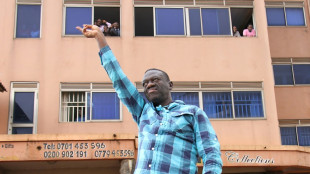 Ouganda: l'opposant historique Kizza Besigye accus&eacute; de menace &agrave; la s&eacute;curit&eacute; nationale