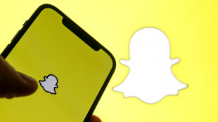 Snapchat gains users but continues to lose money
