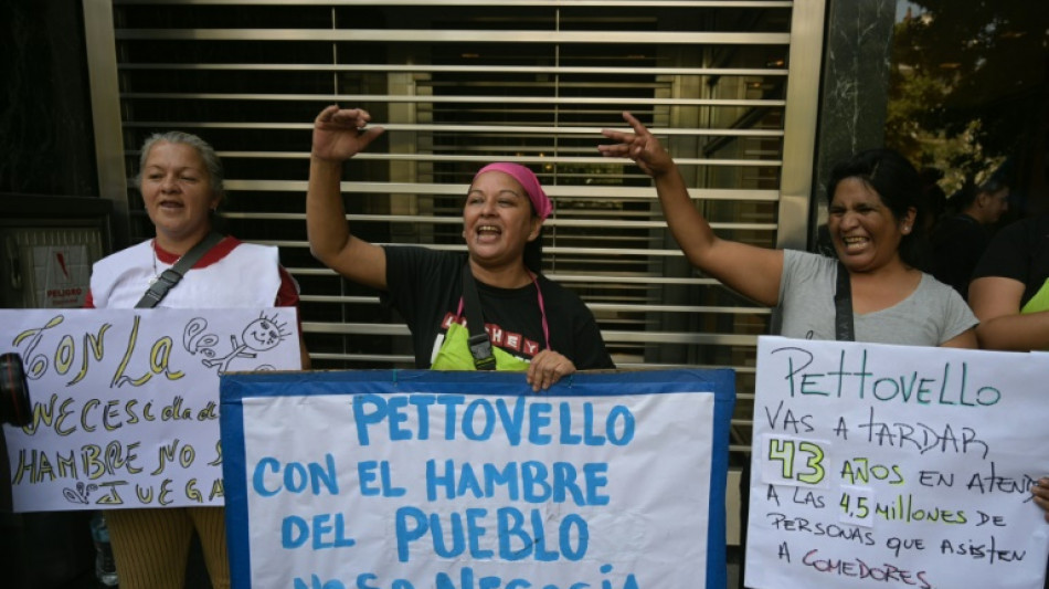 Fila interminable para ministra argentina que ofreci&oacute; atender a quienes ten&iacute;an hambre