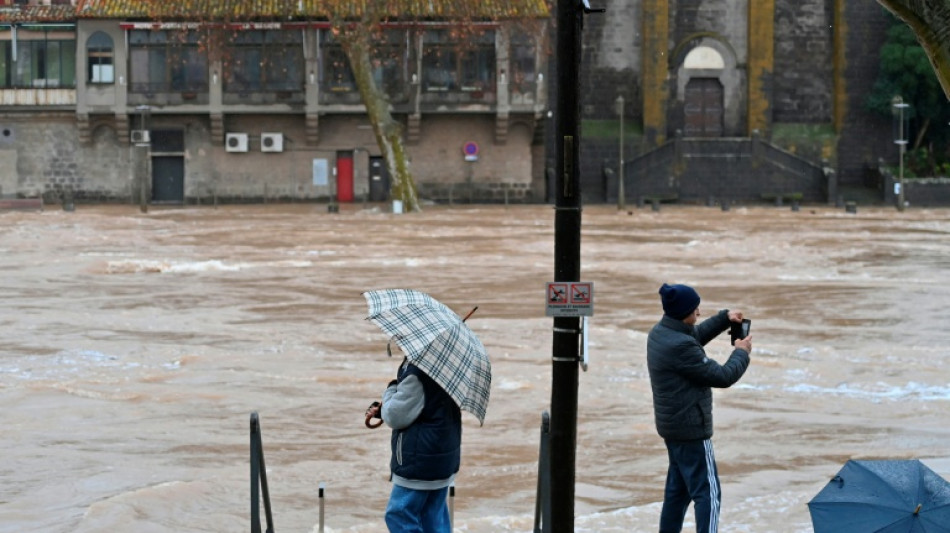  Vigilance crues: l'H&eacute;rault maintenu en rouge et l'Aveyron en orange 