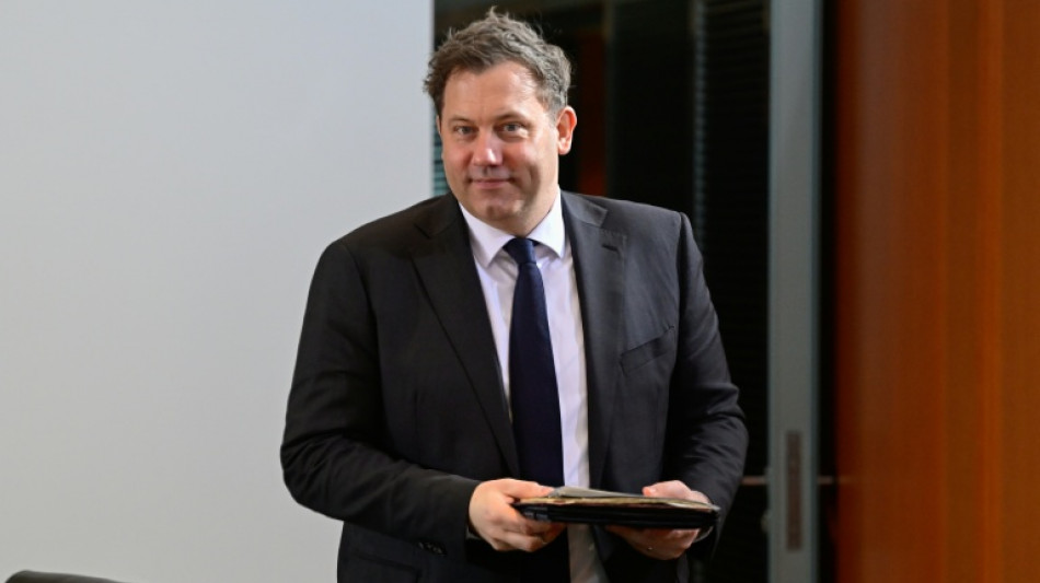 Klingbeil schlie&szlig;t Steuererh&ouml;hungen nicht aus - aber Vorrang f&uuml;r Einsparungen