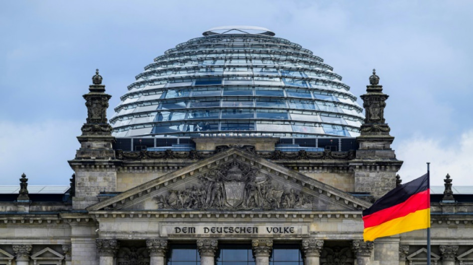 Insa-Umfrage: Union f&auml;llt unter 30 Prozent - FDP legt zu