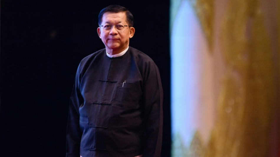  Defensores de derechos humanos presentan una denuncia por "genocidio" contra el dirigente de Birmania 