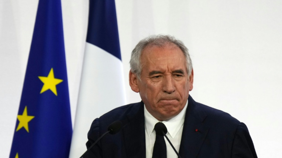  Bayrou en mission impossible face à une chute plus probable que jamais 