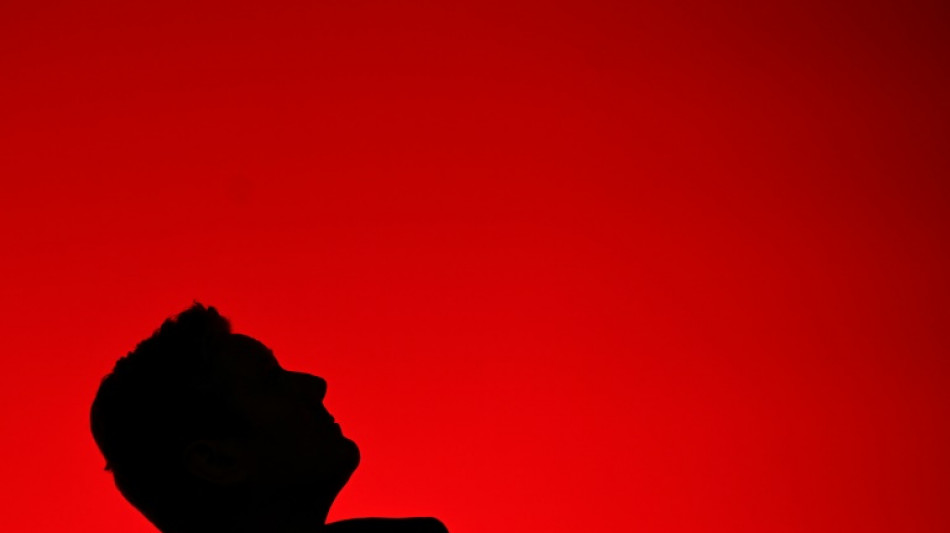  Keir Starmer: British PM fighting for his political future 
