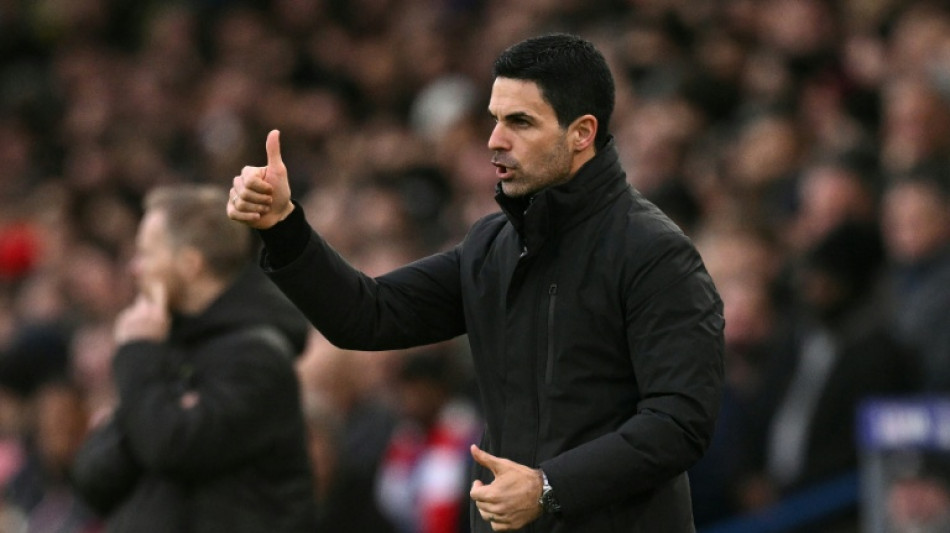 Arsenal thrash Leeds to stretch Premier League advantage