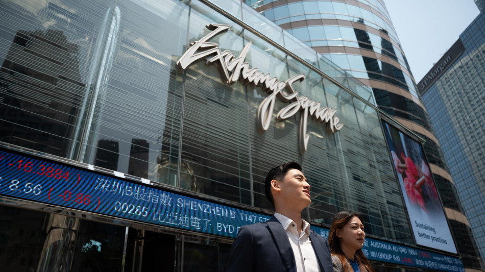  Borsa: Hong Kong positiva, apre a +0,29% 