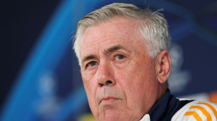 Confronto com o Atl&eacute;tico na Champions 'ser&aacute; decidido na volta', afirma Ancelotti