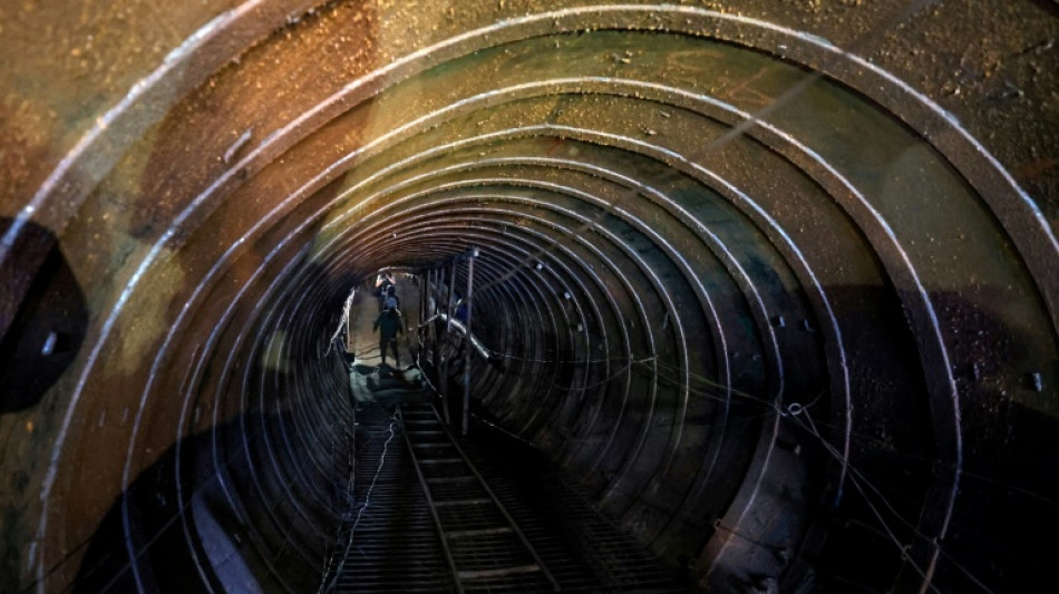 Israel descubre el "mayor t&uacute;nel" en Gaza, donde contin&uacute;an los bombardeos