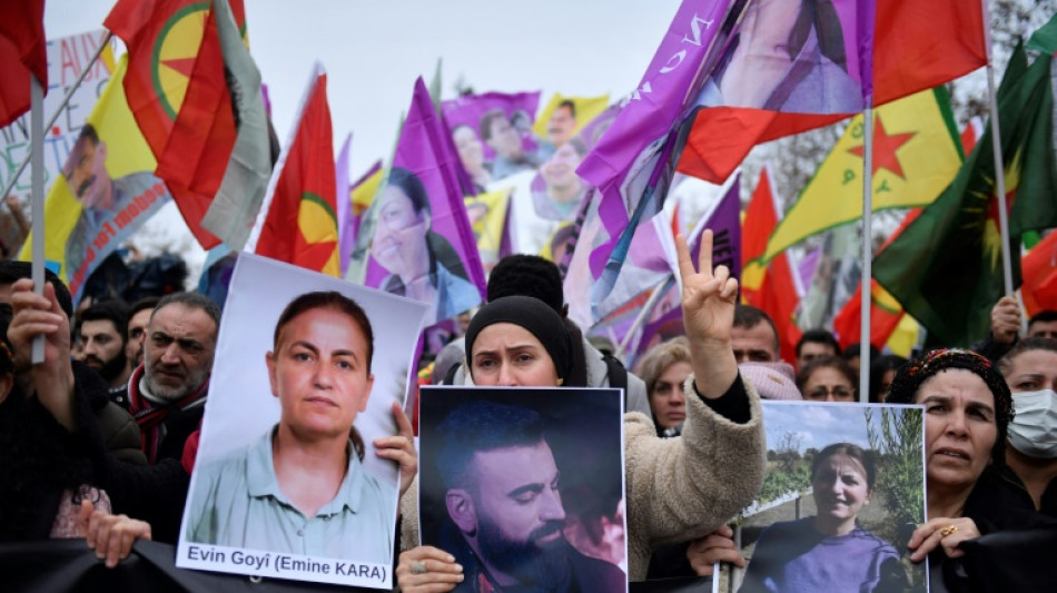 Attaque contre des Kurdes &agrave; Paris: motivation raciste du suspect, violences &agrave; la marche d'hommage