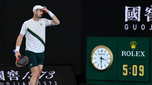 Turnierchef h&auml;lt trotz Nachtschicht von Murray an Plan fest