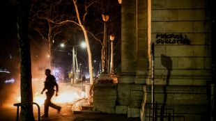 Nuevas marchas y acciones en refiner&iacute;as contra la reforma de pensiones en Francia