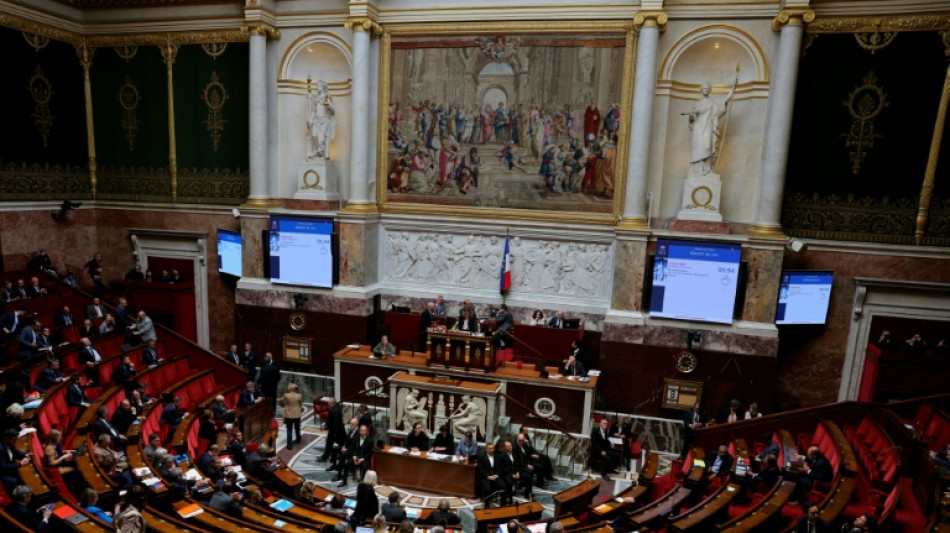 Fin de vie: les d&eacute;put&eacute;s approuvent un article-cl&eacute; cr&eacute;ant un droit &agrave; l'aide &agrave; mourir
