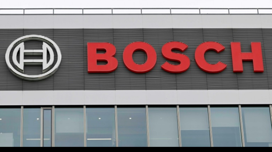  Struggling German auto supplier Bosch pivots to robots 