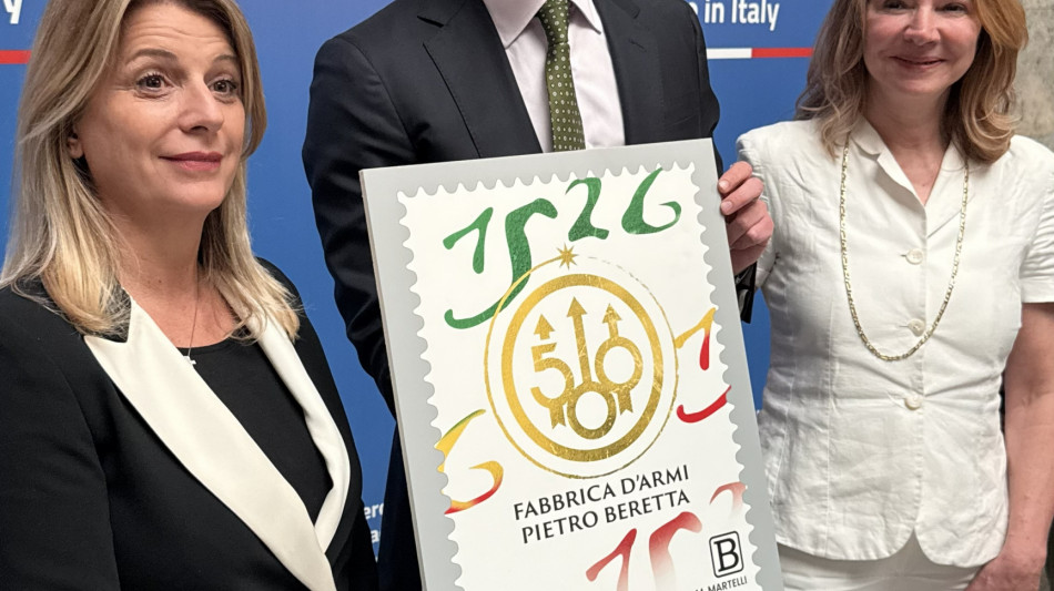  Un francobollo commemorativo per celebrare i 500 anni di Beretta 