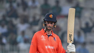 Edwards leads from front as Netherlands held to 229 by Bangladesh