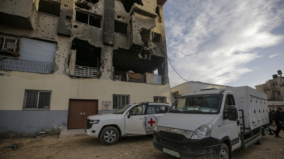  Media, '9 morti in attacchi a Gaza, tra cui 3 minori' 