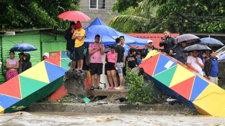 Temp&ecirc;te tropicale Sara: quatre morts au Honduras et Nicaragua

