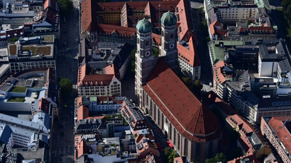 Zwei Verd&auml;chtige nach Serie von Brandstiftungen in Bayern ermittelt