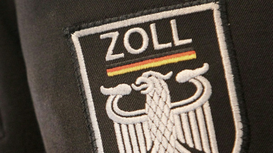 Schwarzarbeit im Baugewerbe: Durchsuchungen in vier Bundesländern