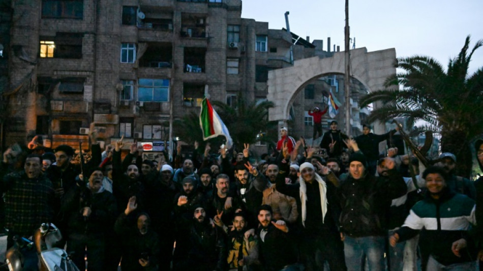 Islamistische K&auml;mpfer verk&uuml;nden Beginn von "neuer &Auml;ra" in einem "freien Syrien"